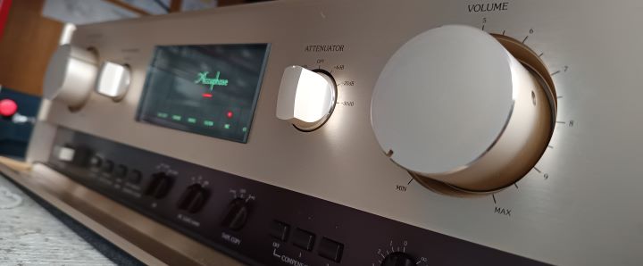Accuphase C-280V